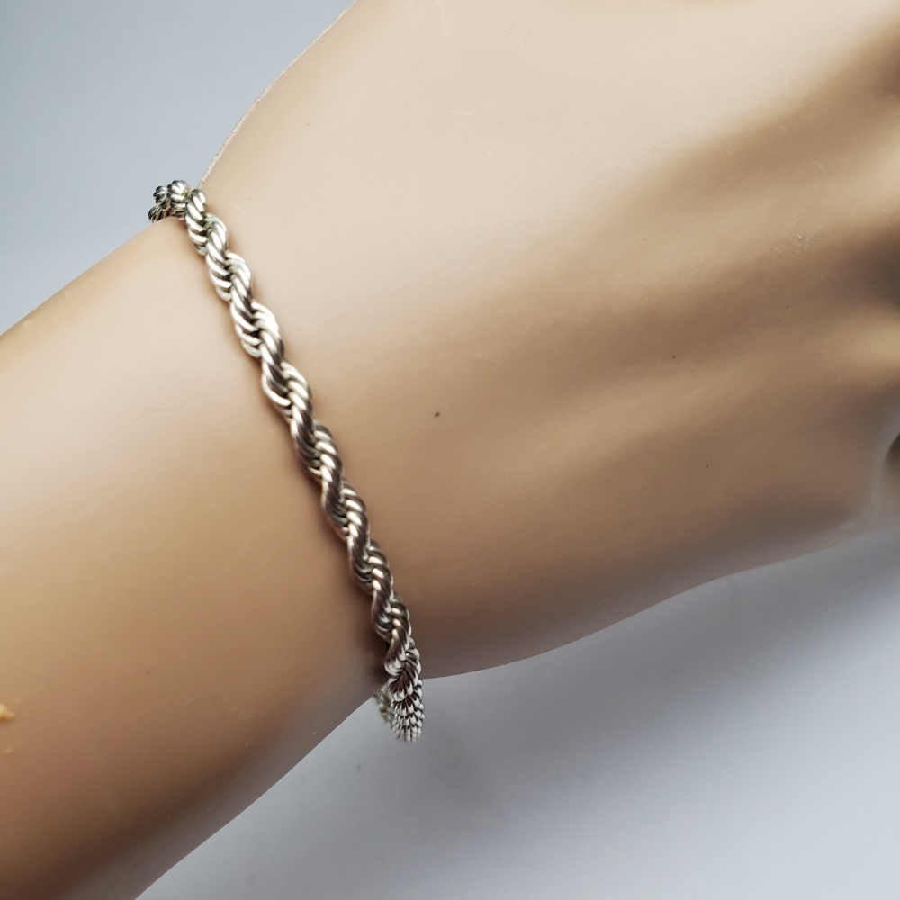 Vintage  Napier Silver  Rope Chain  Bracelet 7 " *